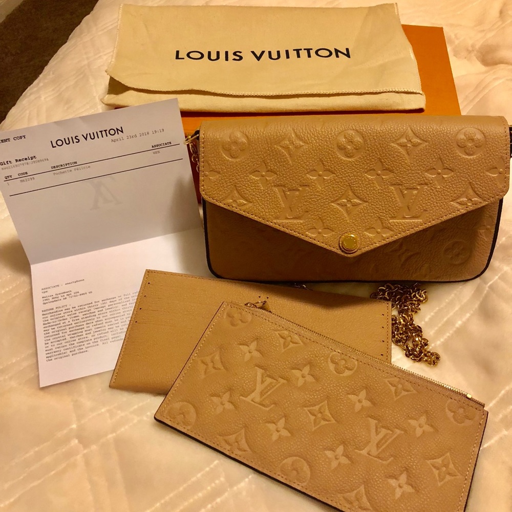 Authentic Louis Vuitton Pochette Félicie